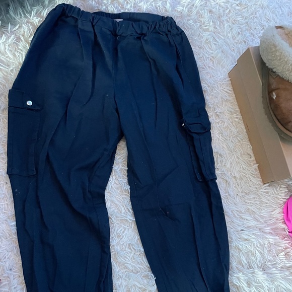 Pretty little things cargo pants - Picture 2 of 5